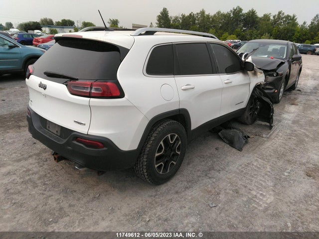 1C4PJMCS4EW128875 Jeep Cherokee Latitude