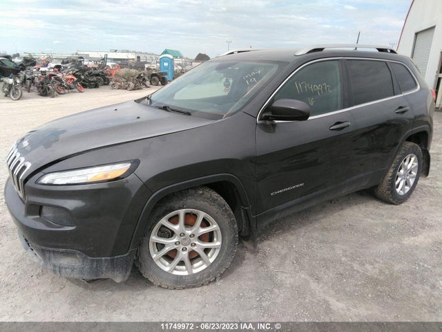 1C4PJLCBXGW114976 Jeep Cherokee Latitude