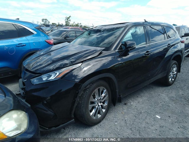 Toyota Highlander Xle 2021 5TDGZRBH2MS523163 Image 2