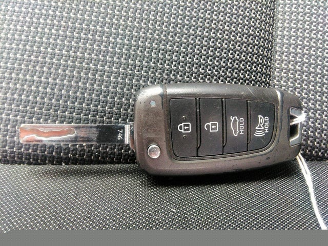 Hyundai Accent Preferred 2020 3KPC25A60LE101008 Image 3