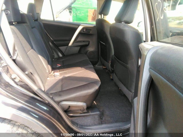 Toyota RAV4 LE 2015 2T3BFREV4FW235652 Image 8