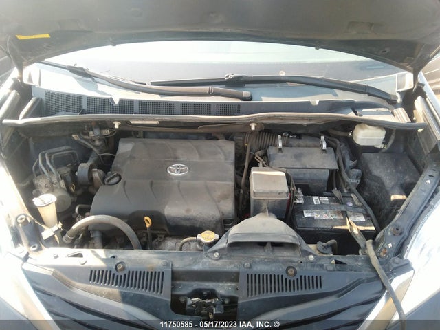 Toyota SIENNA LE 2014 5TDKK3DC8ES483721 Image 12