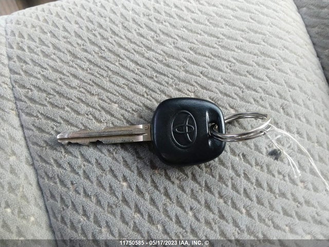 Toyota SIENNA LE 2014 5TDKK3DC8ES483721 Image 3