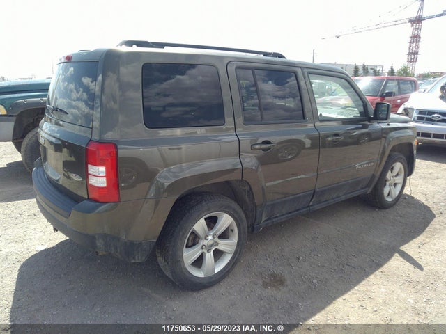 1C4NJRAB9FD270627 Jeep Patriot