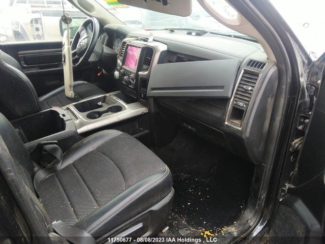 1C6RR7MT9HS709978 RAM 1500 Sport