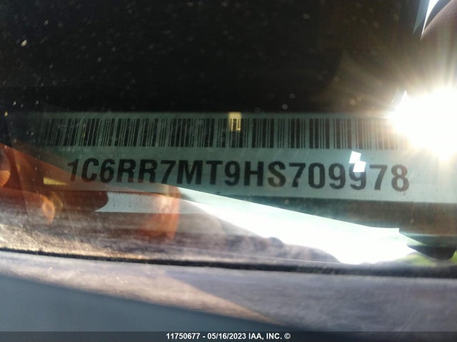 1C6RR7MT9HS709978 RAM 1500 Sport