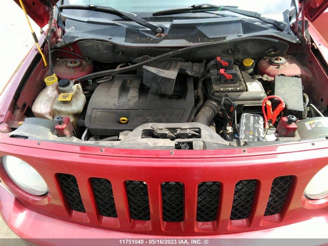 1C4NJRAB4ED568985 Jeep Patriot North