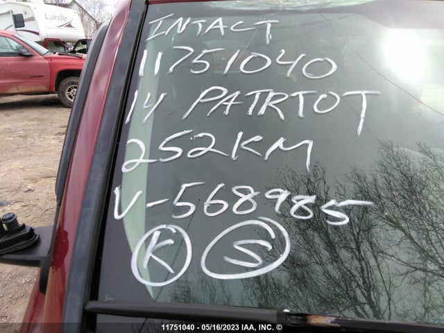 1C4NJRAB4ED568985 Jeep Patriot North