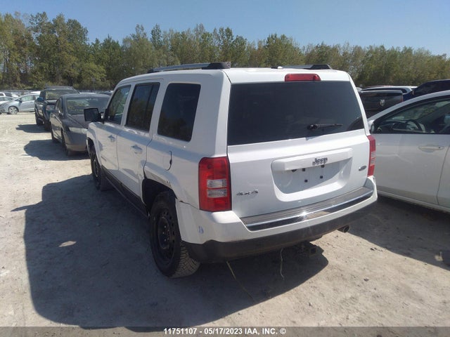 1C4NJRAB0HD169706 Jeep Patriot High Altitude Edition