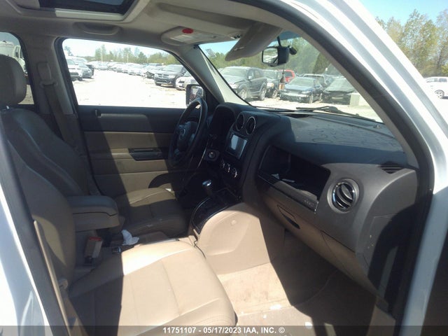 1C4NJRAB0HD169706 Jeep Patriot High Altitude Edition