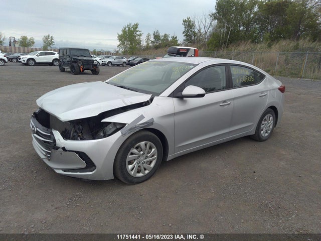 Hyundai ELANTRA SE 2017 5NPD74LF2HH150503 Image 2