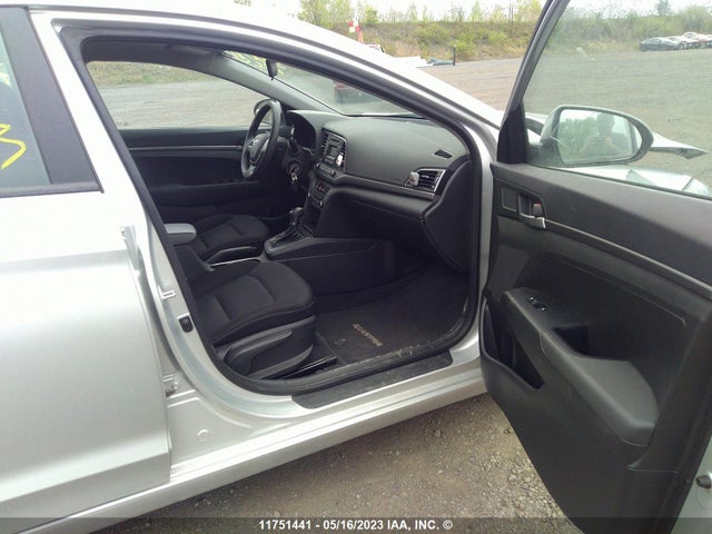 Hyundai ELANTRA SE 2017 5NPD74LF2HH150503 Image 7