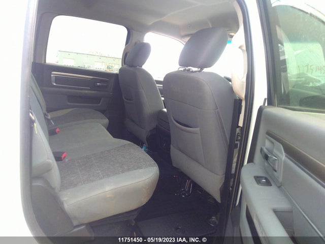 3C6UR5DJ5JG142095 RAM 2500 Slt