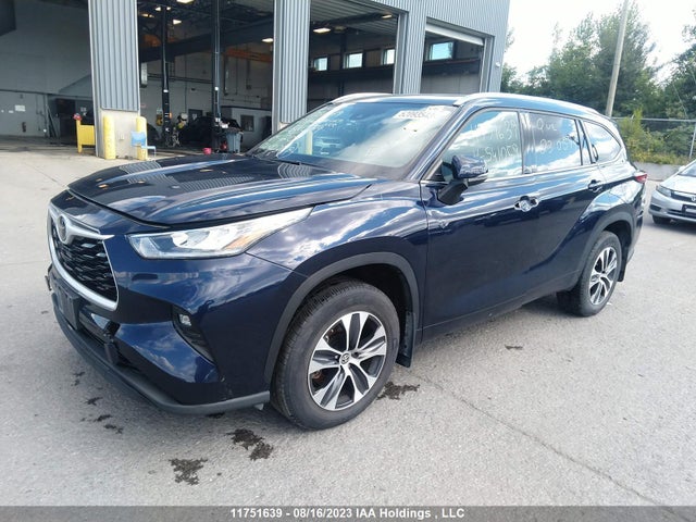Toyota Highlander Xle 2021 5TDGZRBH9MS541059 Image 2