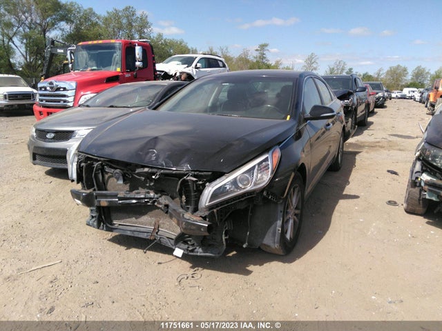 Hyundai SONATA SE 2017 5NPE24AF9HH449637 Image 2