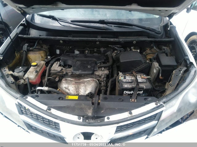 Toyota Rav4 Xle 2015 2T3RFREV2FW339278 Image 12