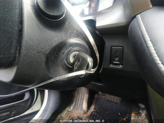 Toyota Rav4 Xle 2015 2T3RFREV2FW339278 Image 3