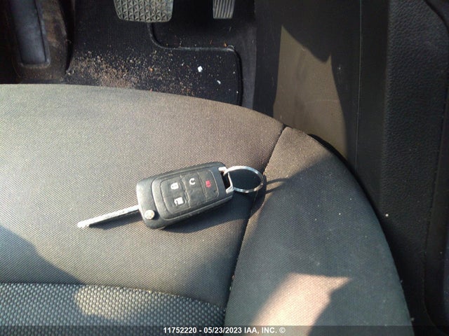 Chevrolet Orlando Lt 2014 KL77P2EK9EK543999 Image 3