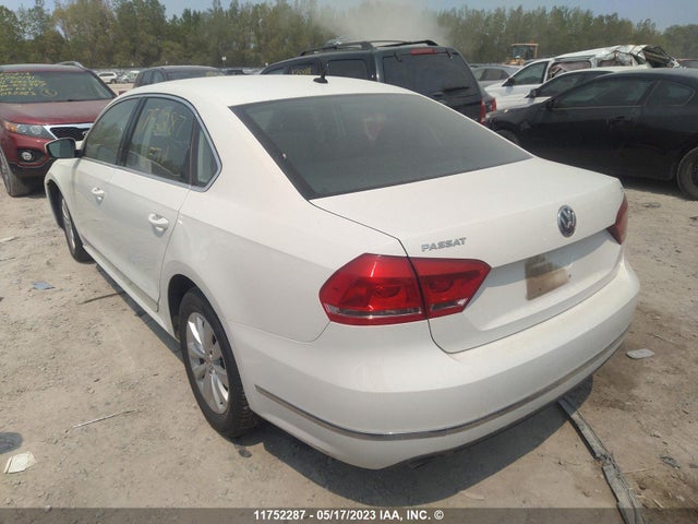 Volkswagen PASSAT 2014 1VWAN7A37EC113650 Image 4