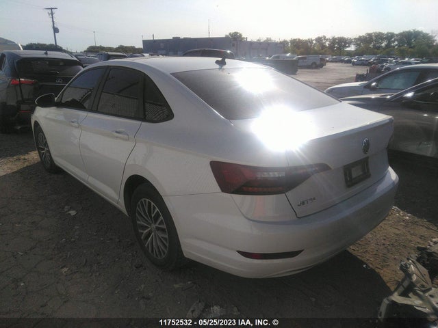 3VWE57BU7KM011218 Volkswagen JETTA SEL