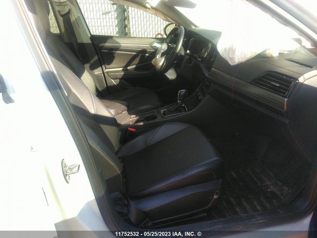 3VWE57BU7KM011218 Volkswagen JETTA SEL