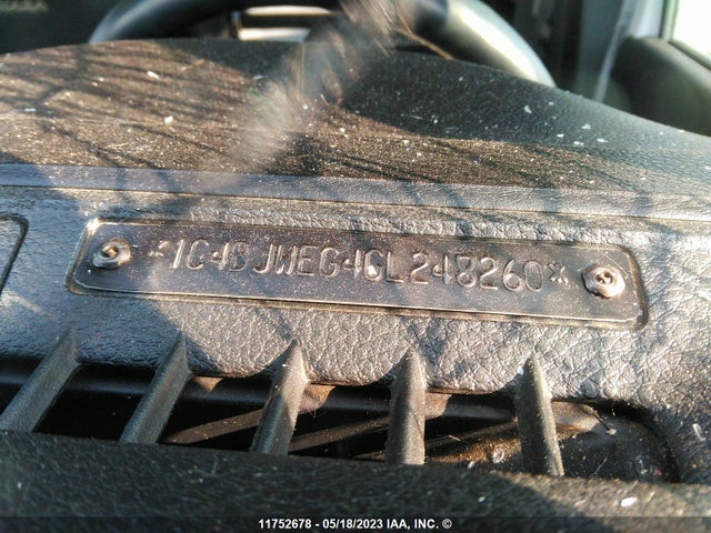 1C4BJWEG4GL248260 Jeep Wrangler Unlimited Sahara