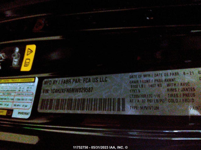 1C4HJXFN6MW829587 Jeep Wrangler Unlimited Rubicon