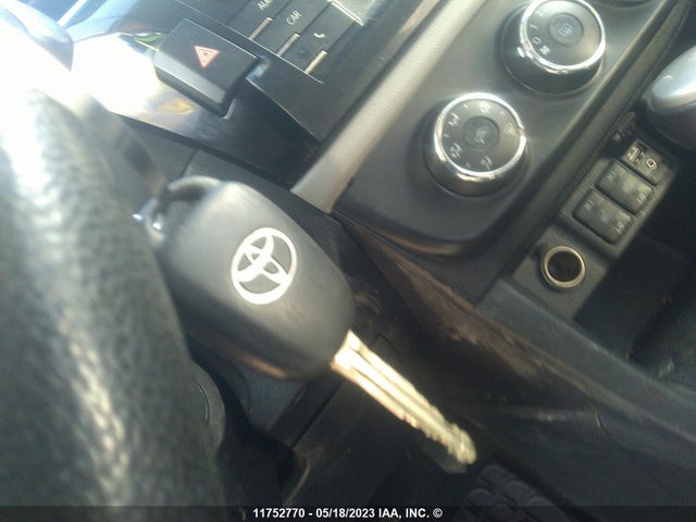 Toyota COROLLA CE/S/LE 2016 2T1BURHE1GC633253 Image 11