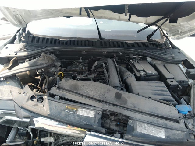 Volkswagen JETTA SEL 2019 3VWE57BU7KM136199 Image 10