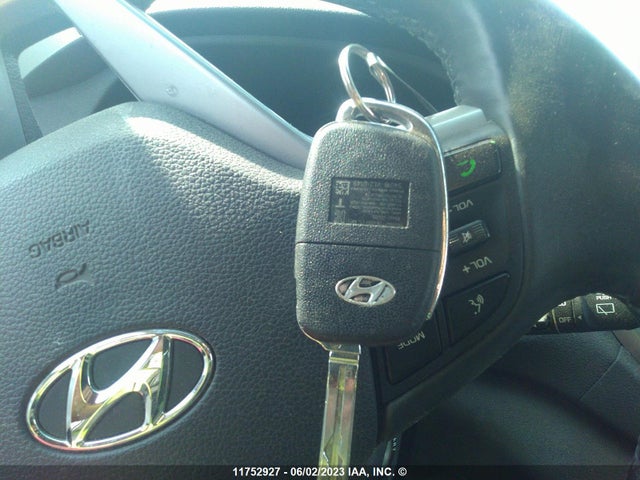 Hyundai TUCSON SE 2017 KM8J33A43HU352794 Image 3