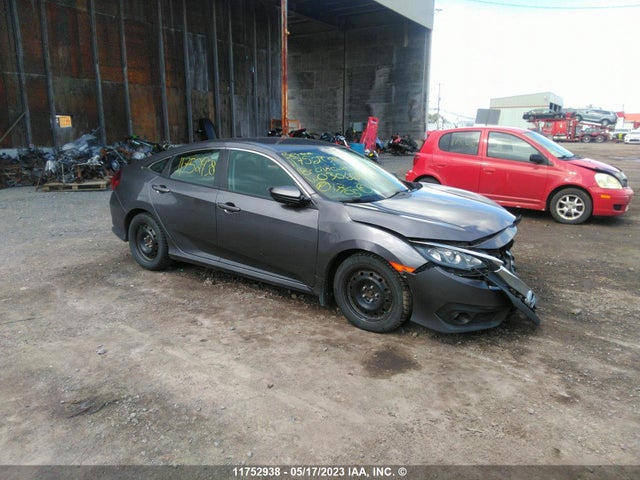 Honda Civic Lx 2018 2HGFC2F64JH030660 main image