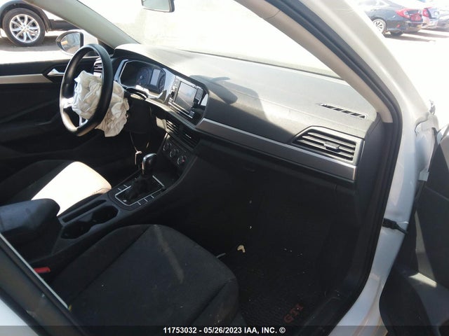3VWCB7BU4LM026809 Volkswagen JETTA