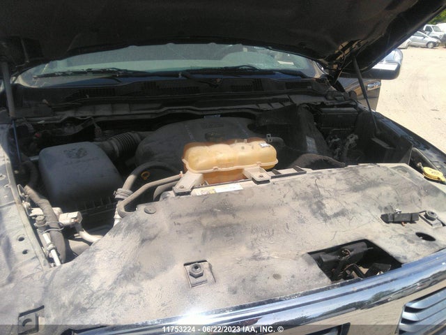 1C6RR7TM2FS730775 RAM 1500 Slt