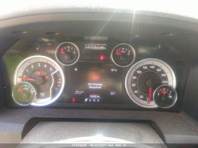 1C6RR7TM2FS730775 RAM 1500 Slt