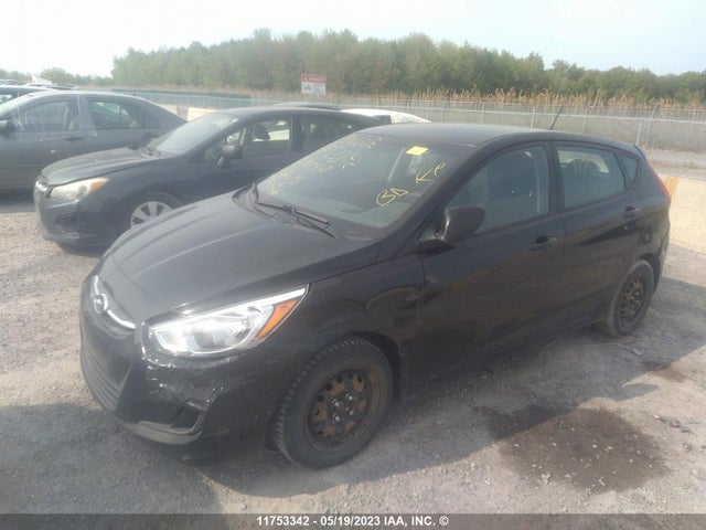 Hyundai ACCENT SE 2017 KMHCT5AE3HU360195 Image 2