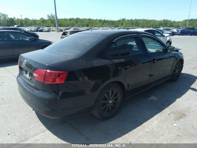 3VW2K7AJ6EM424786 Volkswagen JETTA S