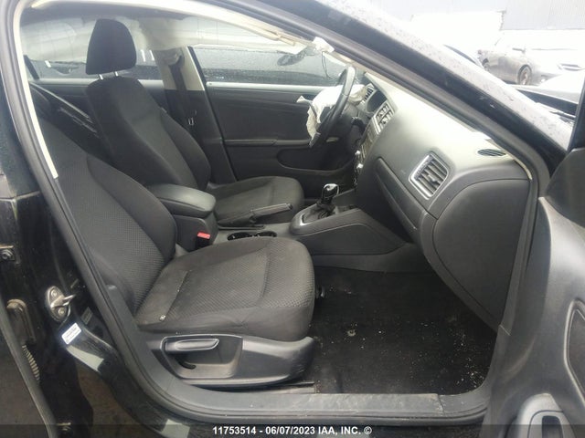 3VW2K7AJ6EM424786 Volkswagen JETTA S
