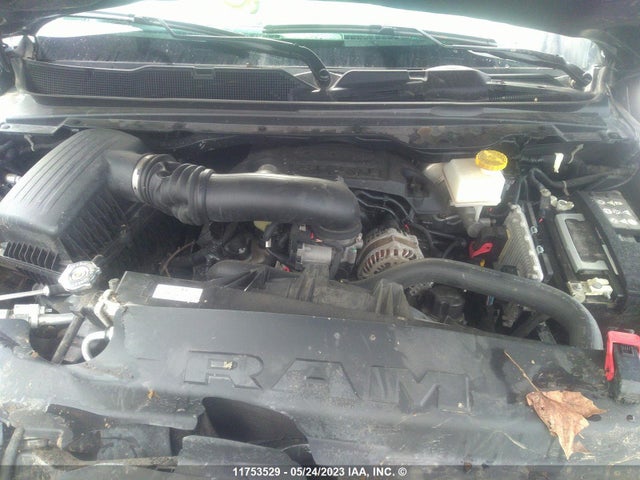 1C6SRFTT5MN536532 RAM 1500 Sport