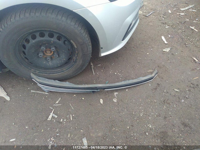 1VWAT7A3XHC056886 Volkswagen PASSAT S