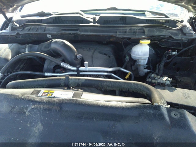 1C6RR7MT3JS290998 RAM 1500 Sport