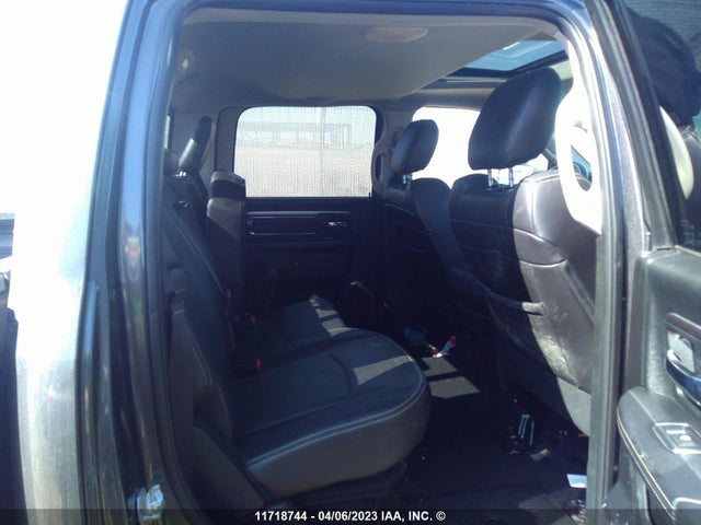 1C6RR7MT3JS290998 RAM 1500 Sport
