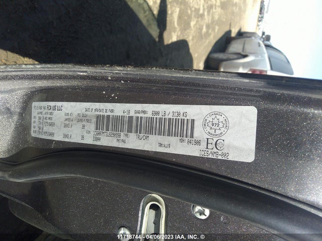1C6RR7MT3JS290998 RAM 1500 Sport