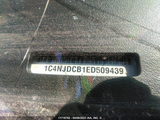 1C4NJDCB1ED509439 Jeep Compass Limited