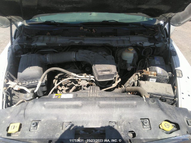 1C6RR7GG6ES381977 RAM 1500 Slt