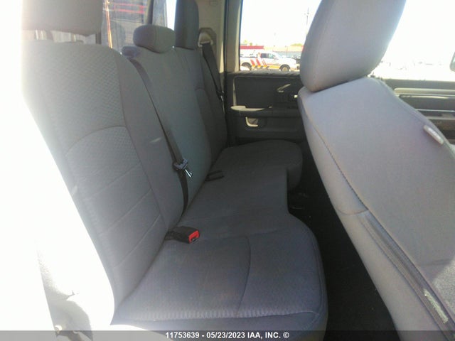 1C6RR7GG8ES381978 RAM 1500 Slt