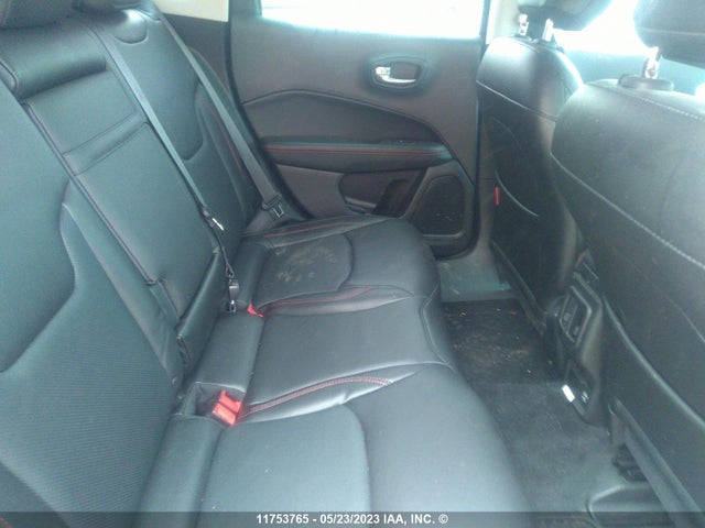 3C4NJDDB3JT342911 Jeep Compass Trailhawk