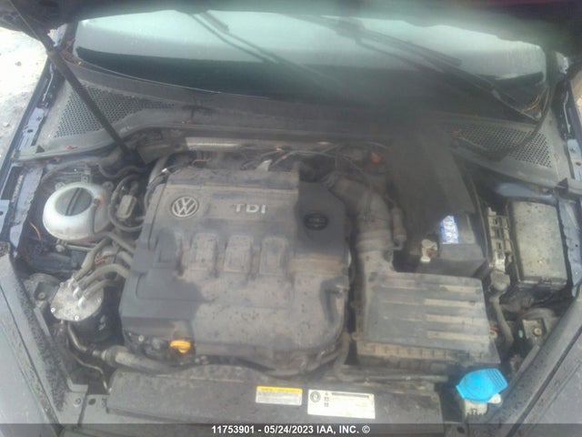 3VW2A7AU2FM034458 Volkswagen Golf Tdi