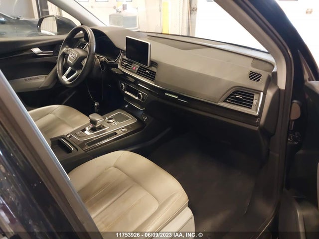 WA1BNAFY2K2037517 Audi Q5 Premium Plus