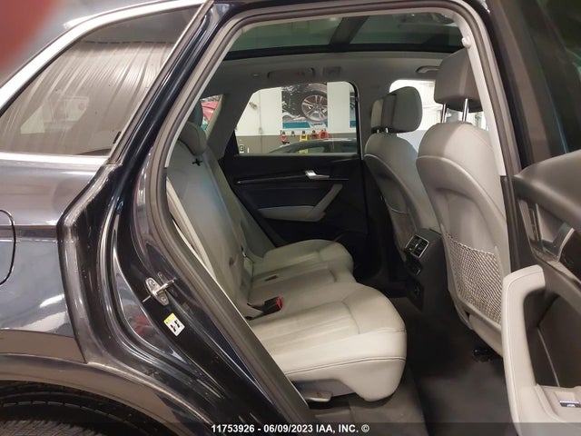 WA1BNAFY2K2037517 Audi Q5 Premium Plus