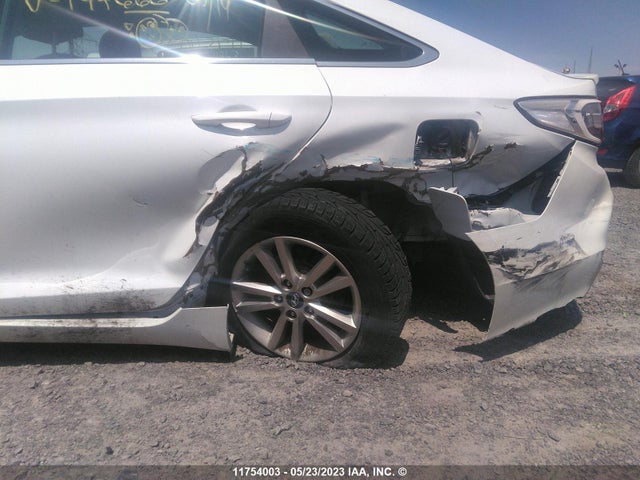 Hyundai SONATA SE 2015 5NPE24AF0FH147666 Image 6